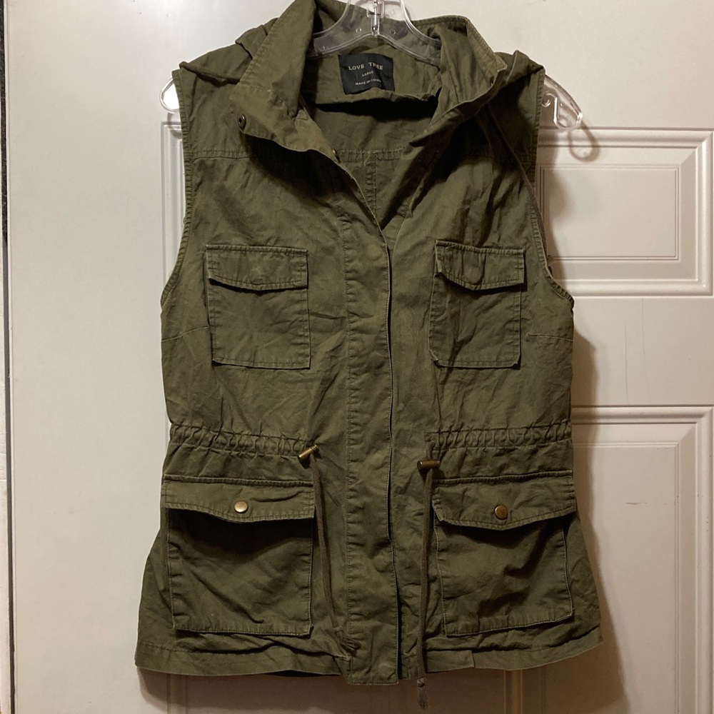 Love Tree Women's Khaki Utility Vest L